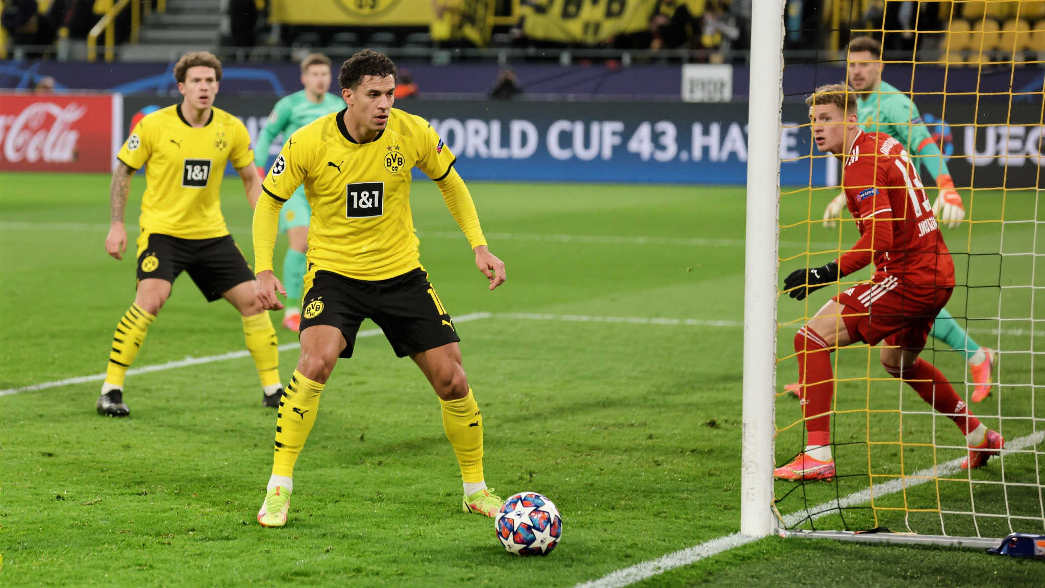 4-3!世俱杯惊险过关,多特艰难击败南非强队迎来开门红 从数据来看,虽然多特最终以4-3获胜,但他们的控球